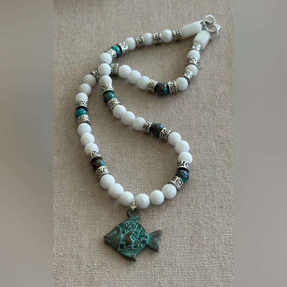 20-1/2 inch Alabaster bead Necklace NWOT - Picture 6 of 9